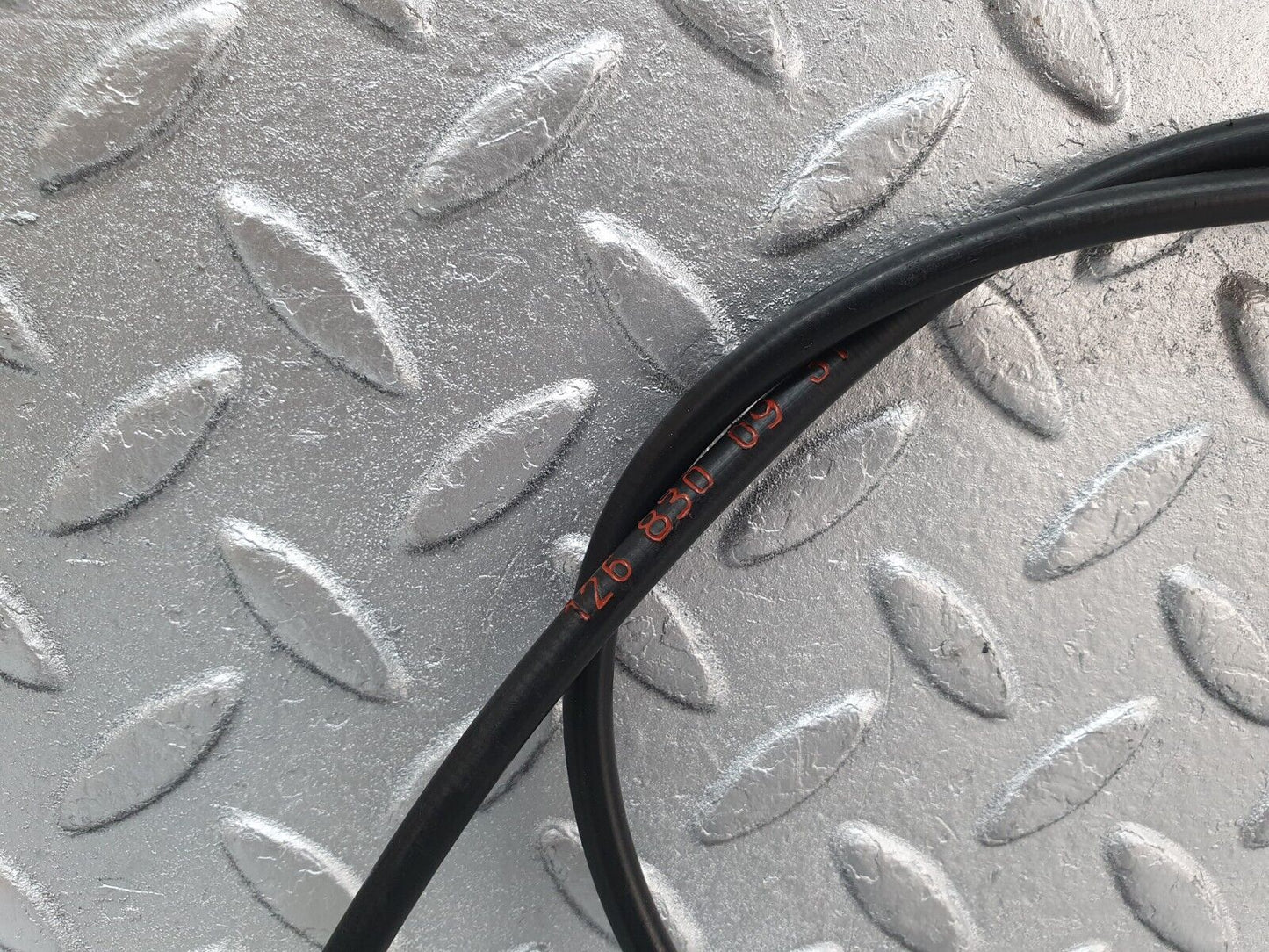 43765 Mercedes-Benz C126 380SEC Coupe Heater Control Cable 1268300931