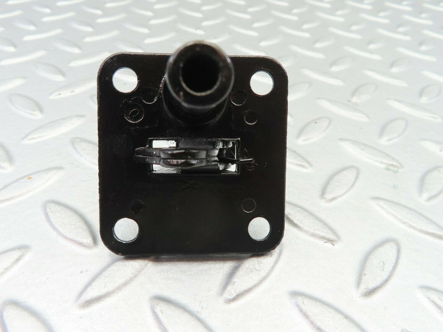 6997 Mercedes-Benz C107 350SLC Coupe Bonnet Lock Catch