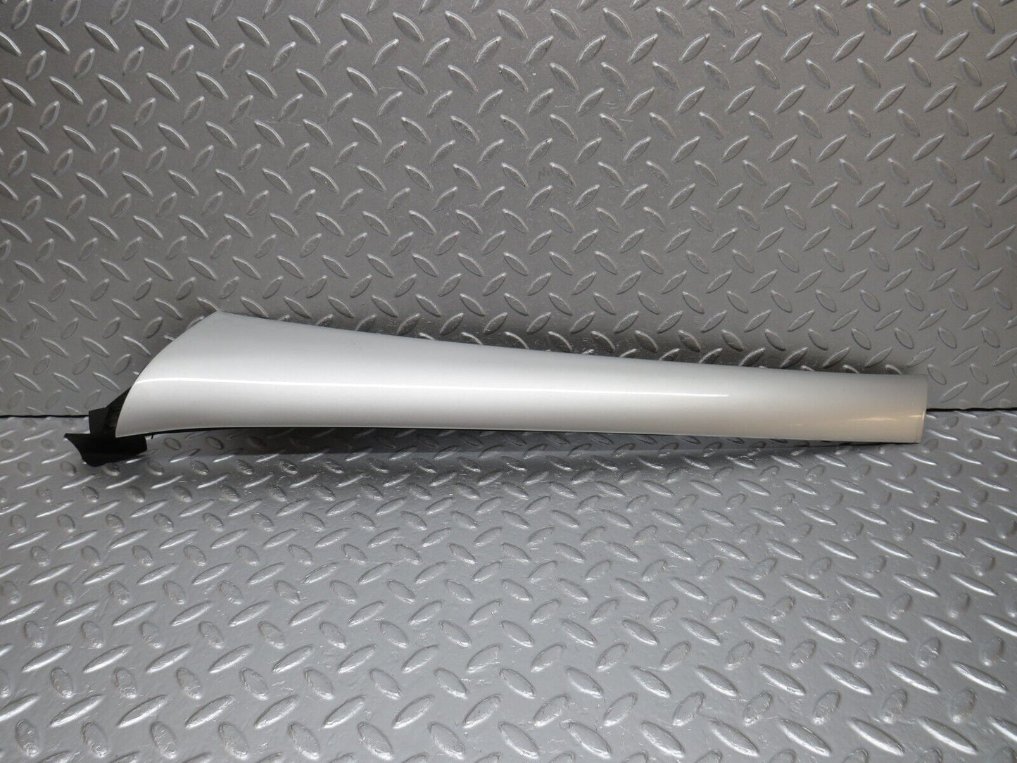 39354 Mercedes-Benz R129 320SL Coupe A Pillar Exterior Cover Trim Right 1296980218 1296980298