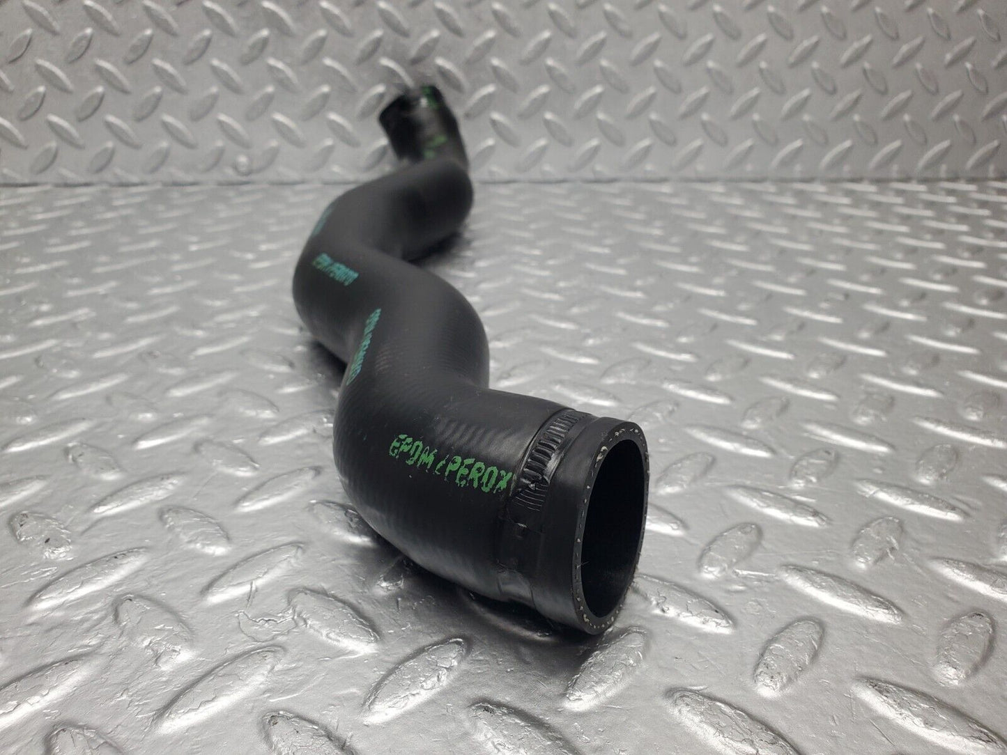 46906 Mercedes-Benz R129 320SL Coupe Radiator Hose Pipe 1295012882