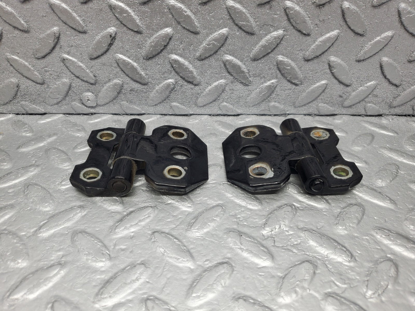 W201 Baby Benz door hinge left side used OEM
