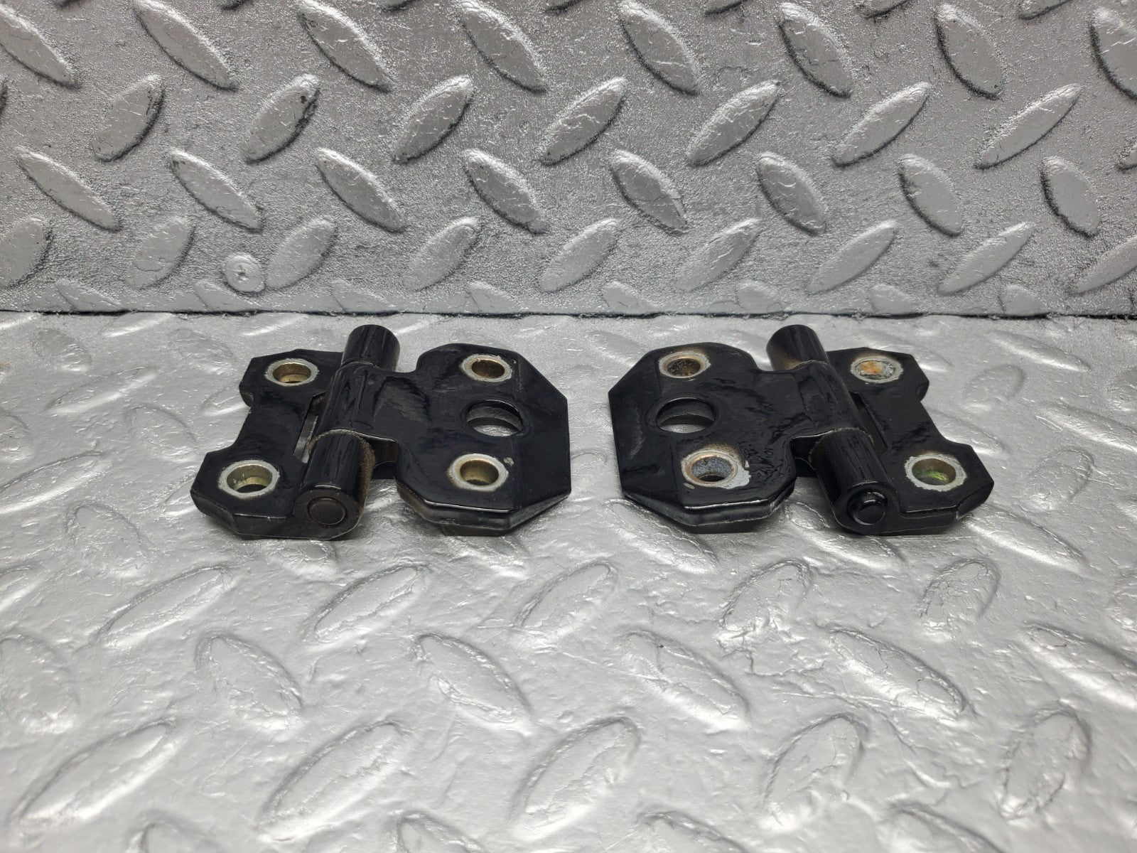 W201 Baby Benz door hinge left side used OEM