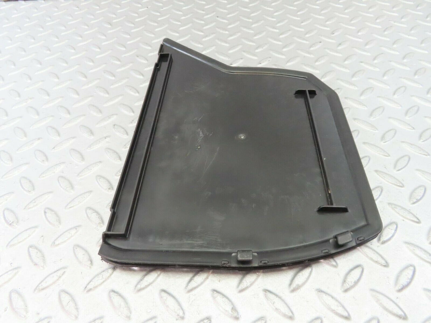 9265 Mercedes-Benz C124 300CE Coupe Rear Right Cover For Window Regulator