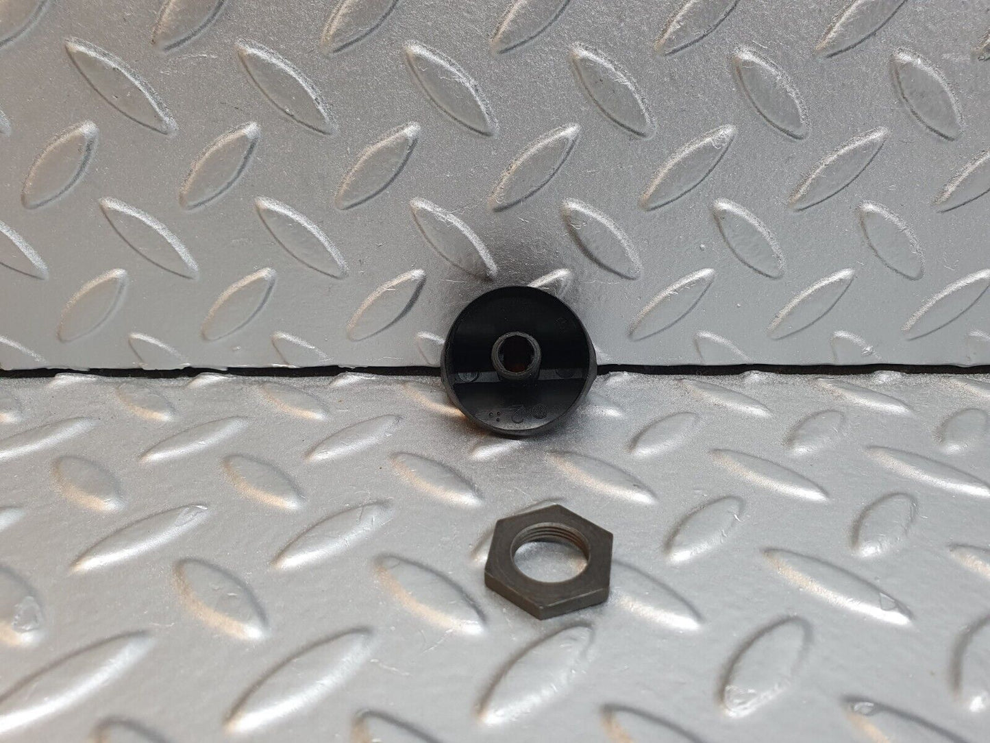 41978 Mercedes-Benz W202 C200 Headlight Switch Knob