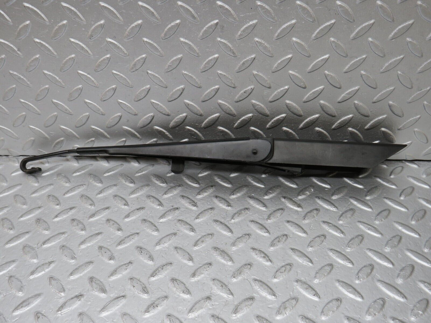 35306 Mercedes-Benz W140 Wiper Arm Right Bosch