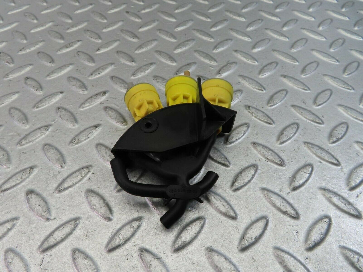 9434 Mercedes-Benz C124 300CE Coupe Vacuum Check Valve