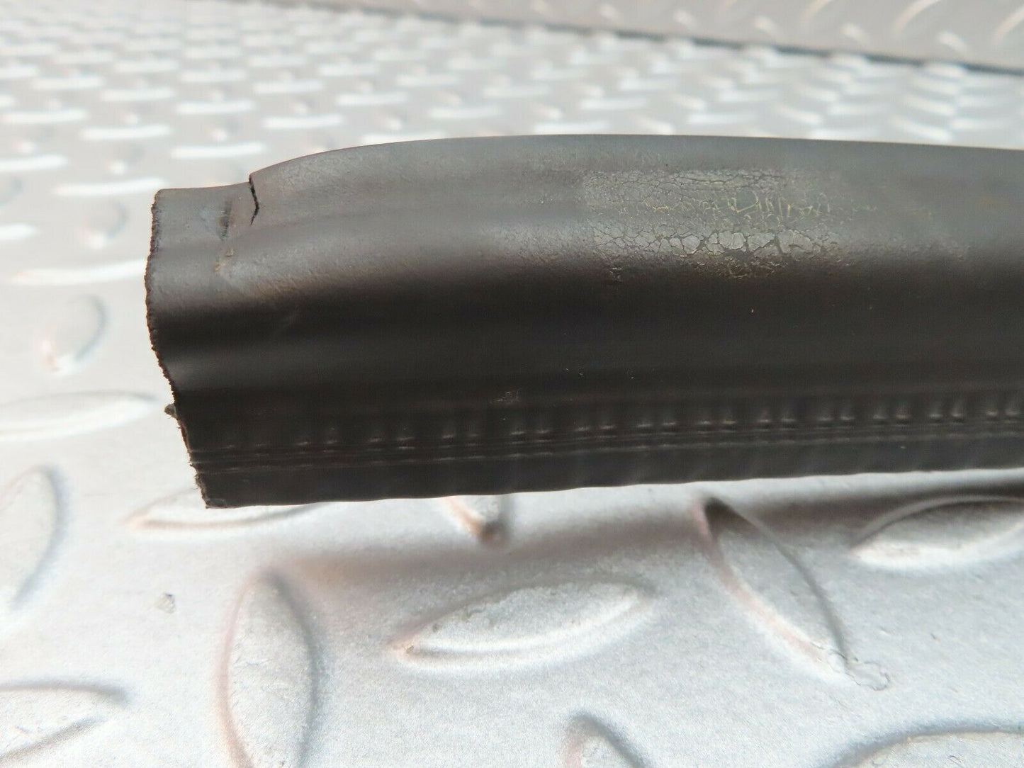 5385 Mercedes-Benz W124 230E Firewall Rubber Seal