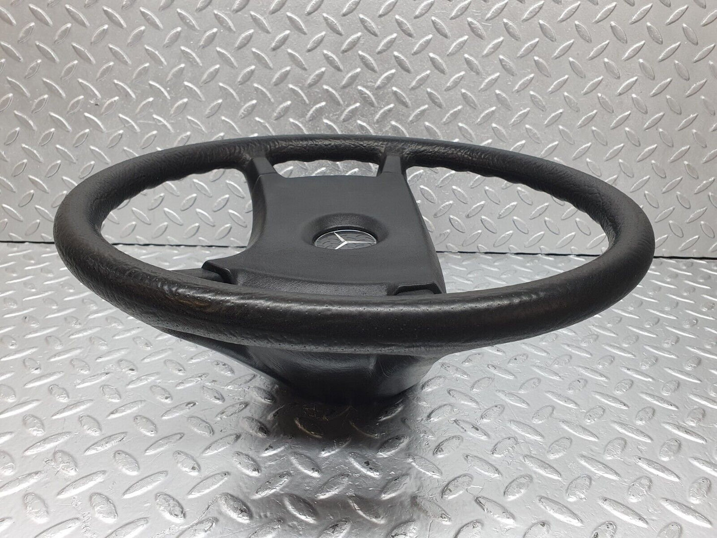 43887 Mercedes-Benz C123 230CE Coupe Steering Wheel 1264640017