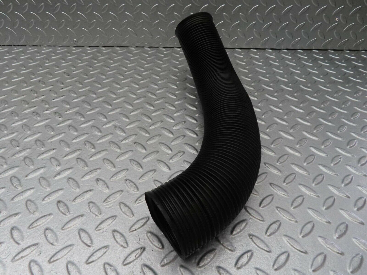 14267 Mercedes-Benz W116 350SE Air Duct Pipe Right Side