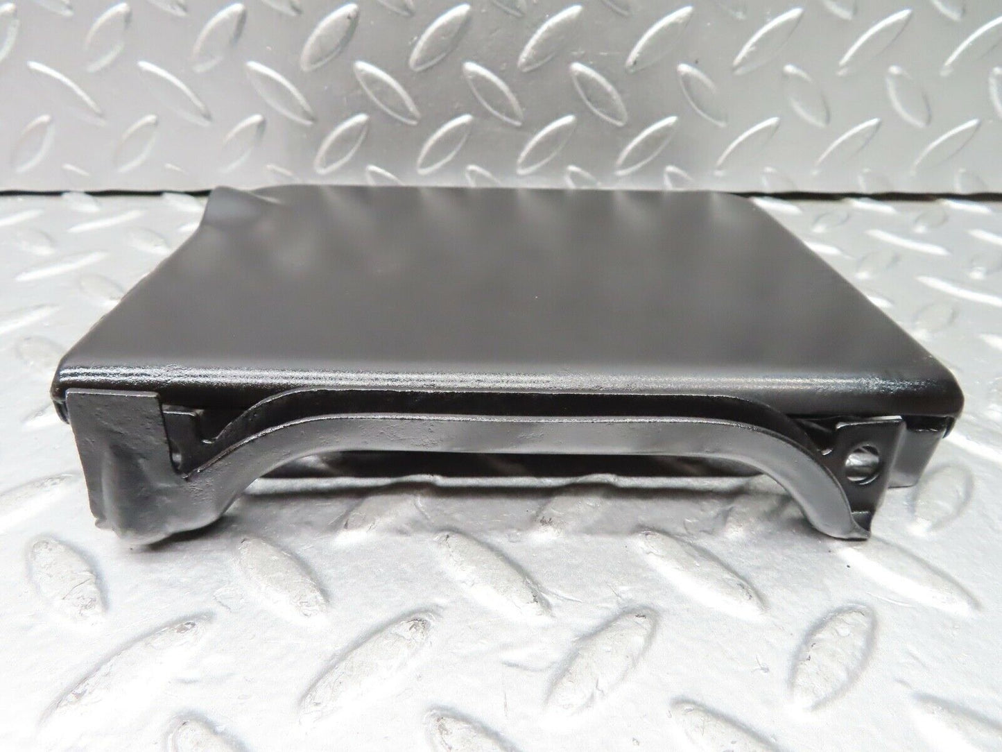 20888 Mercedes-Benz W114 250CE Coupe Fuel Tank Flap Cap