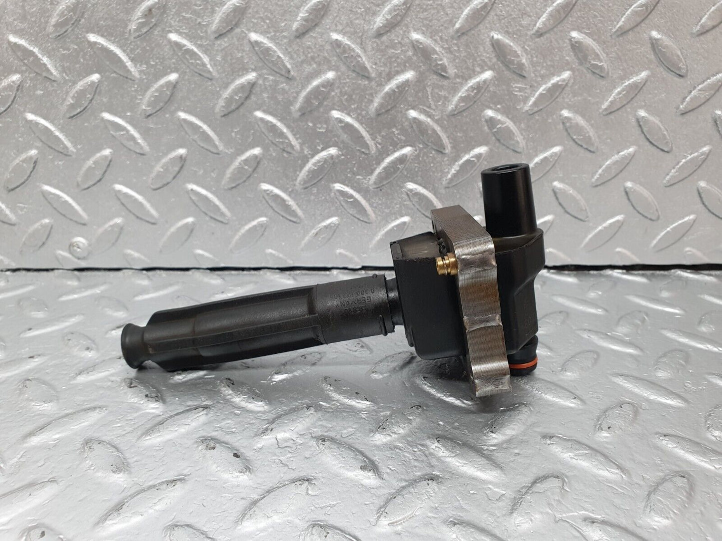 42335 Mercedes-Benz R129 320SL Coupe Ignition Coil Bosch 0221506444 0001587003 0001593642