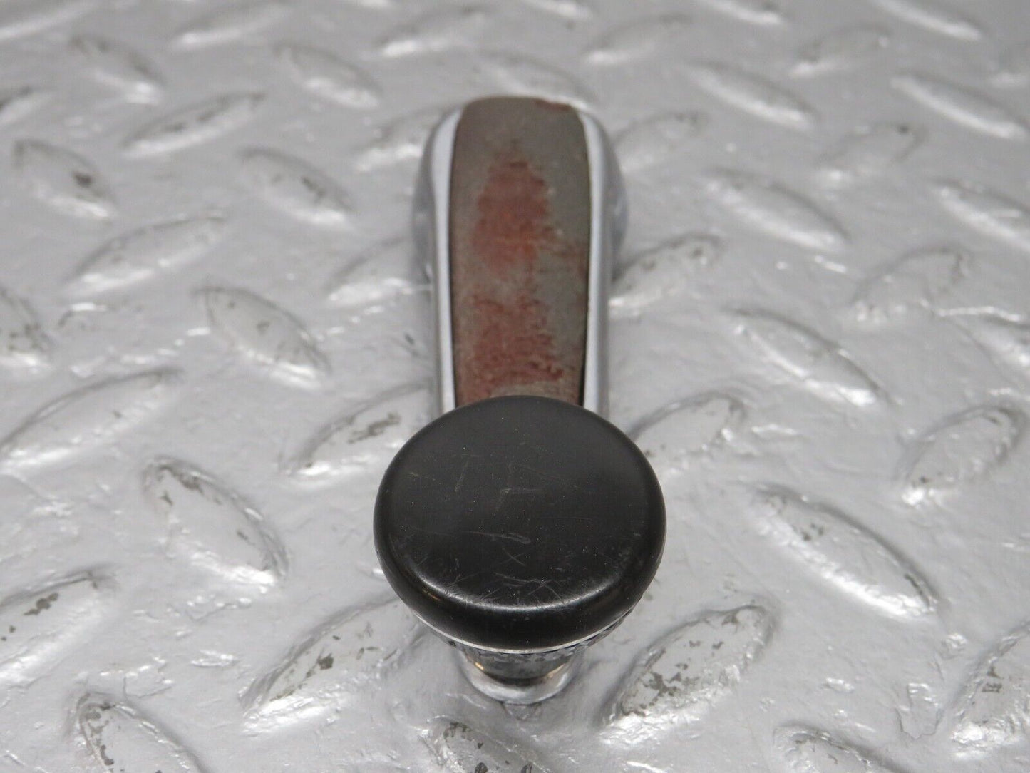 40090 Mercedes-Benz R107 350SL Coupe Window Lifter Crank Handle