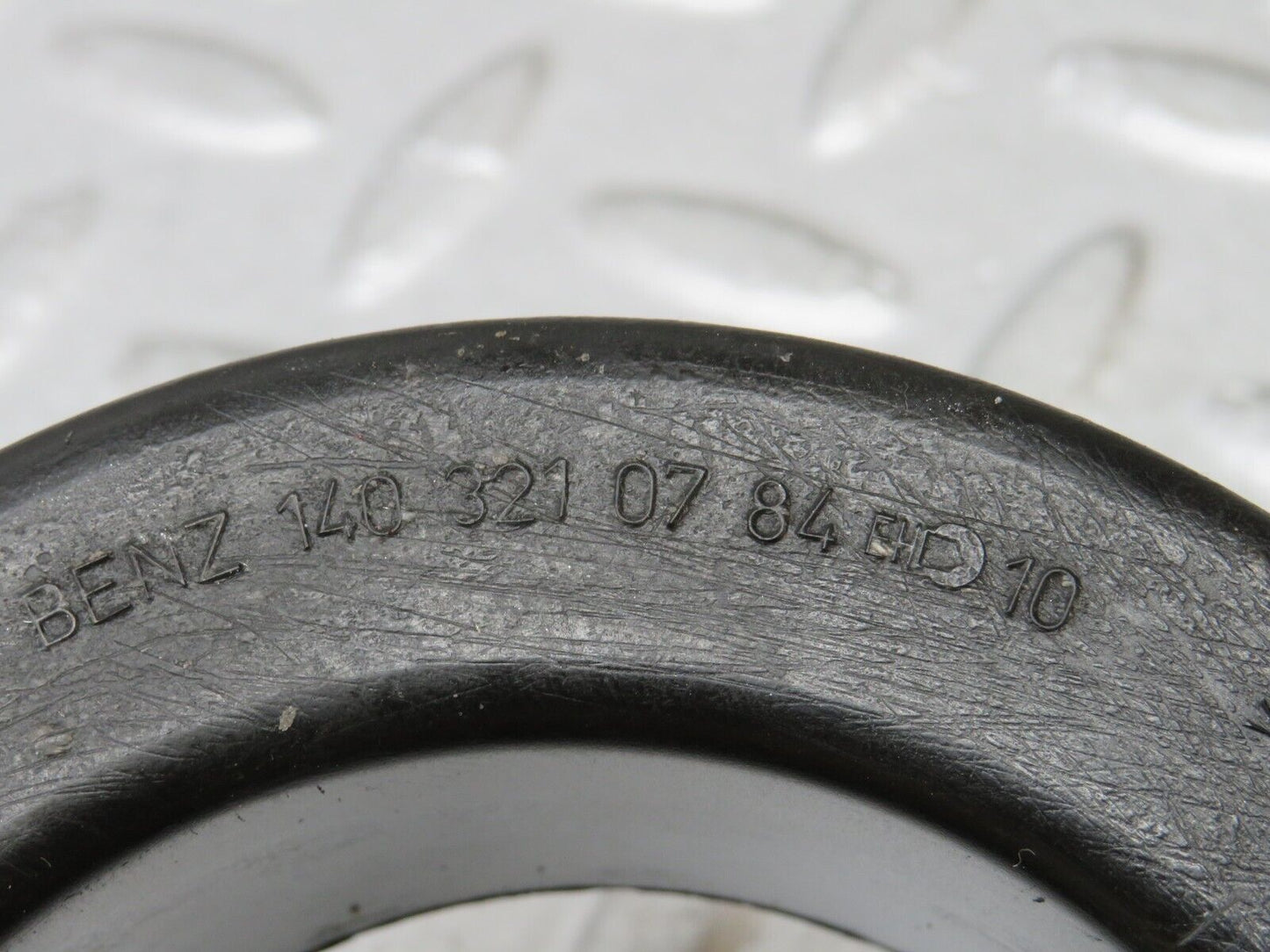 35320 Mercedes-Benz W140 Coil Spring Rubber Mounting 1403210784
