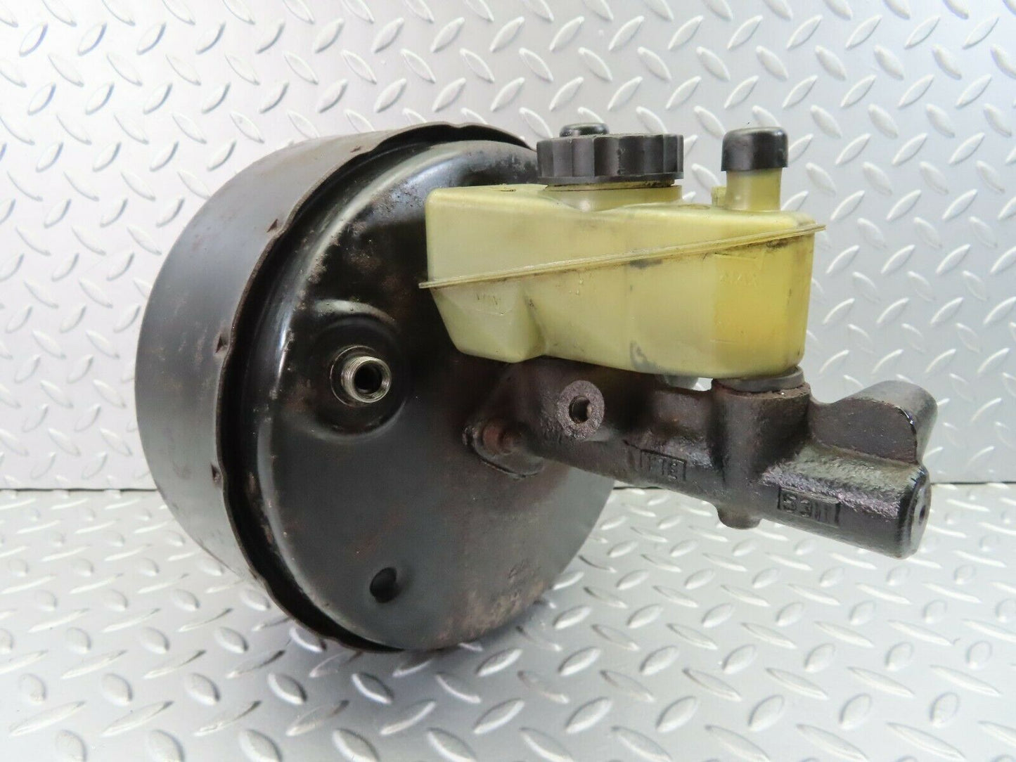7480 Mercedes-Benz W116 450SE Brake Booster With Master Cylinder
