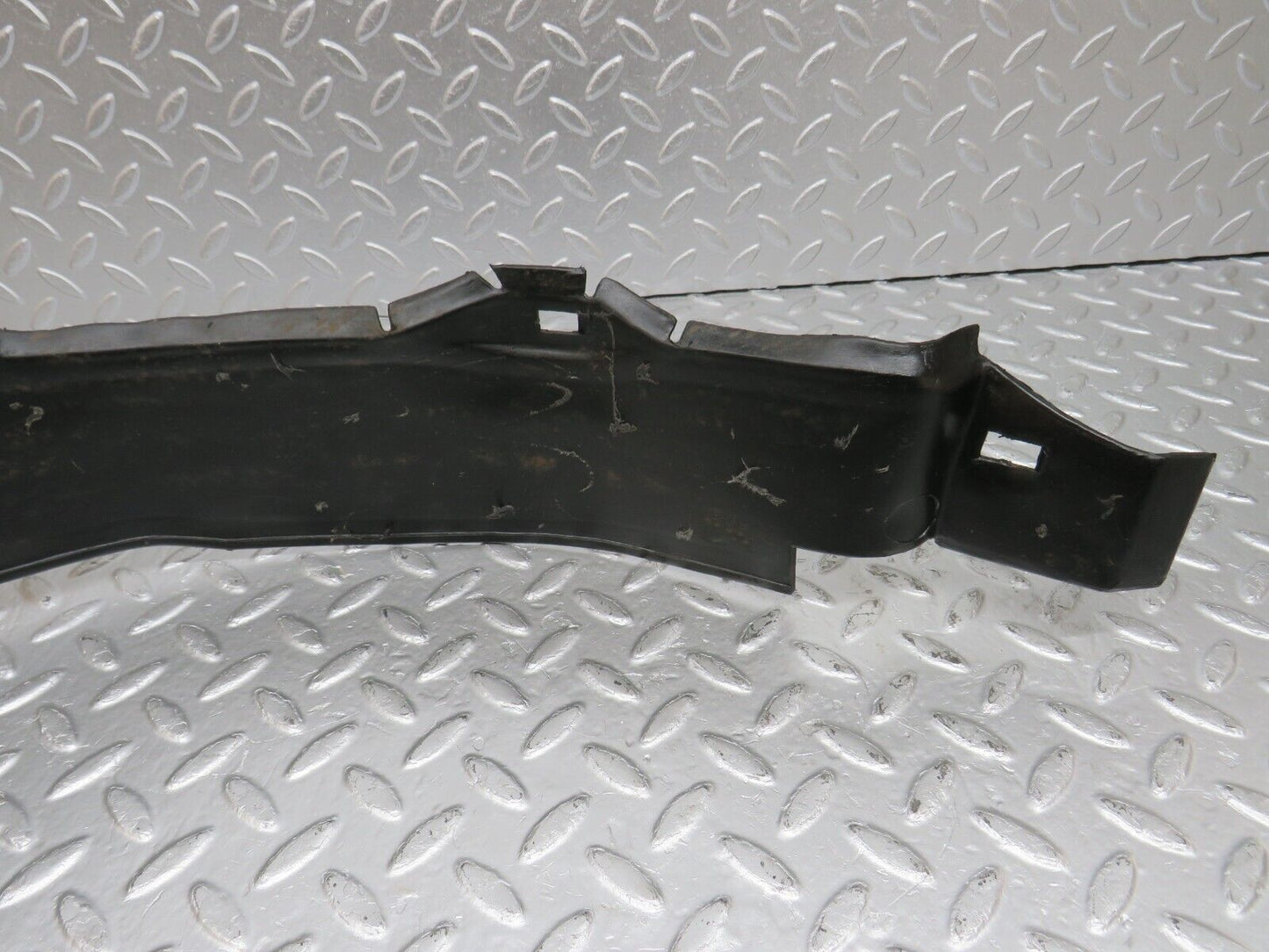 34258 Mercedes-Benz W201 190E Inner Mudguard Panelling Front Left 2018840135