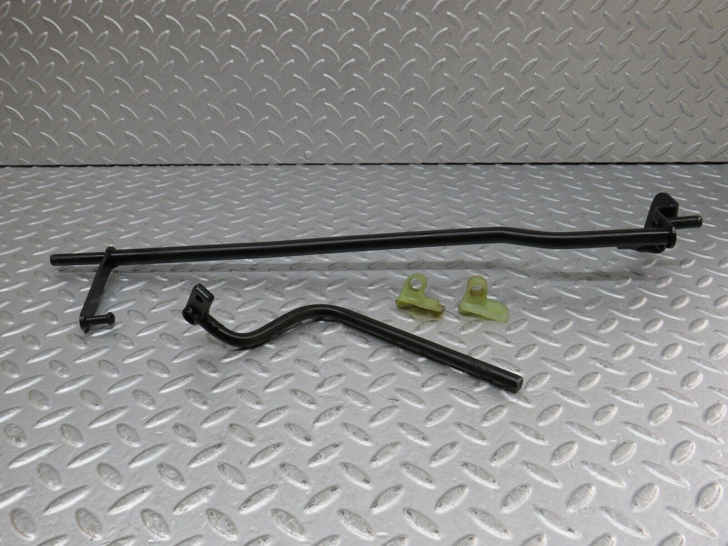 35591 Mercedes-Benz R107 280SL Coupe Accelerator Pedal Linkage