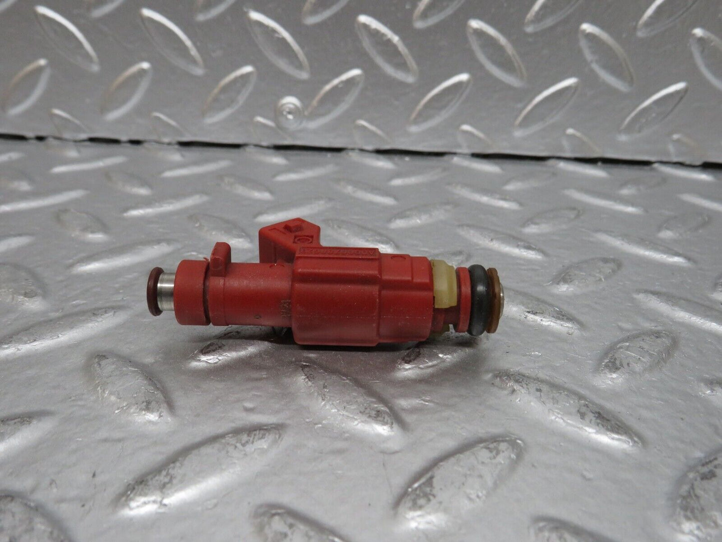 24913 Mercedes-Benz W140 S320 Fuel Injector Bosch 0000788623