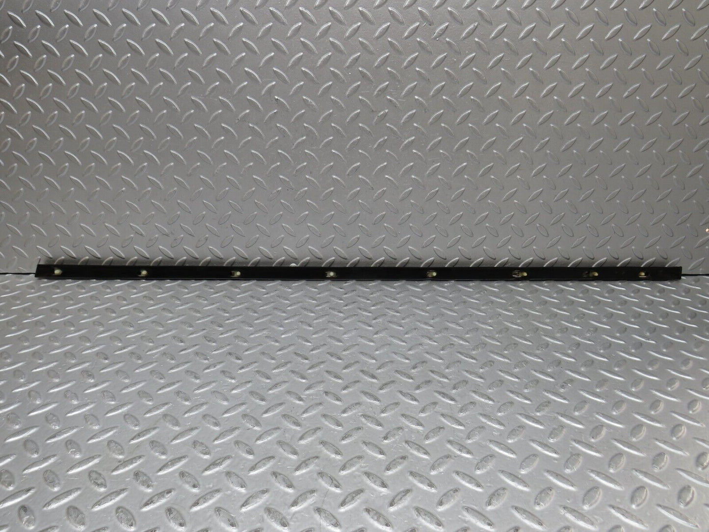 37310 Mercedes-Benz W109 300SEL Rear Right Door Centre Moulding Trim