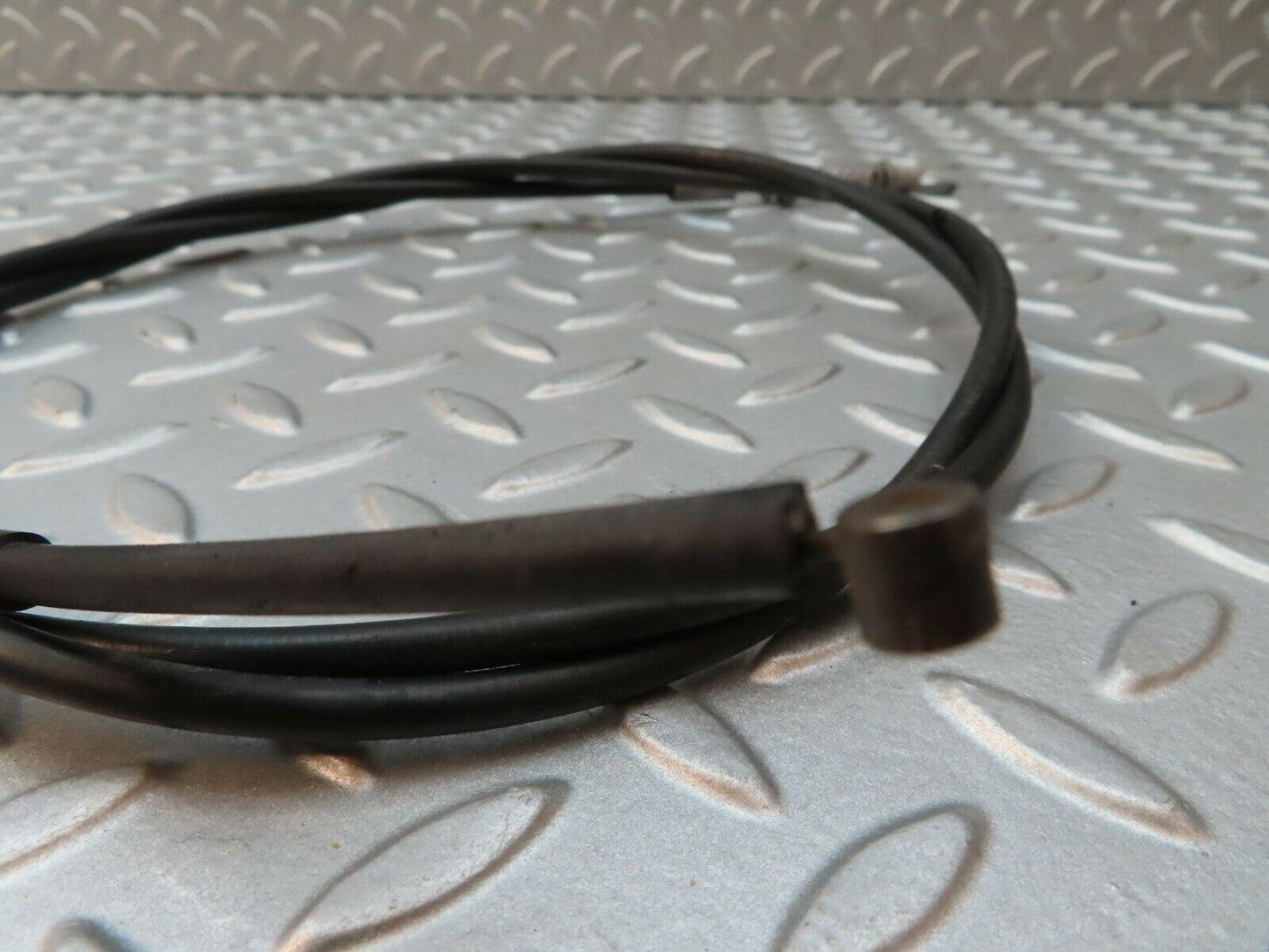 4217 Mercedes-Benz V123 240D LWB Bonnet Hood Release Cable