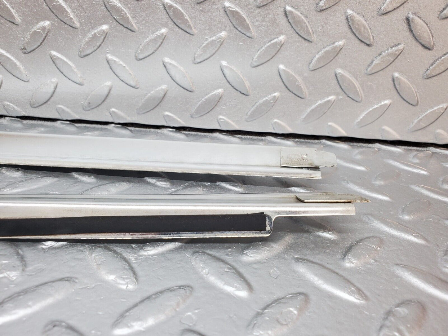 45812 Mercedes-Benz W126 420SE A Pillar Chrome Moulding Trim Pair