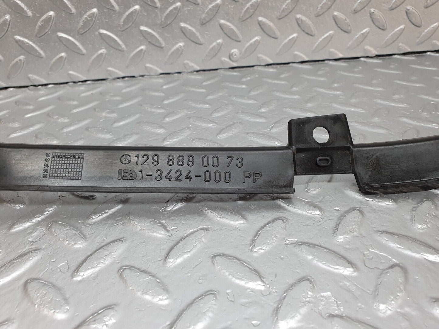 42548 Mercedes-Benz R129 320SL Coupe Bonnet Grill Surround Trim 1298880073