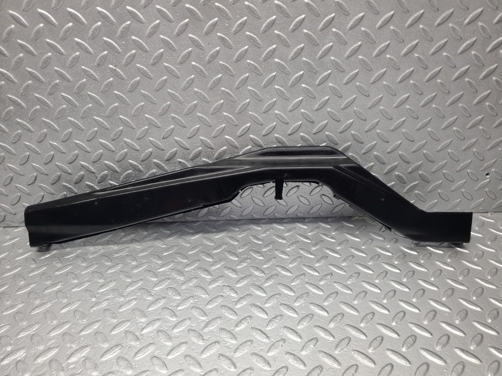 W201 Baby Benz rear left cable channel used OEM