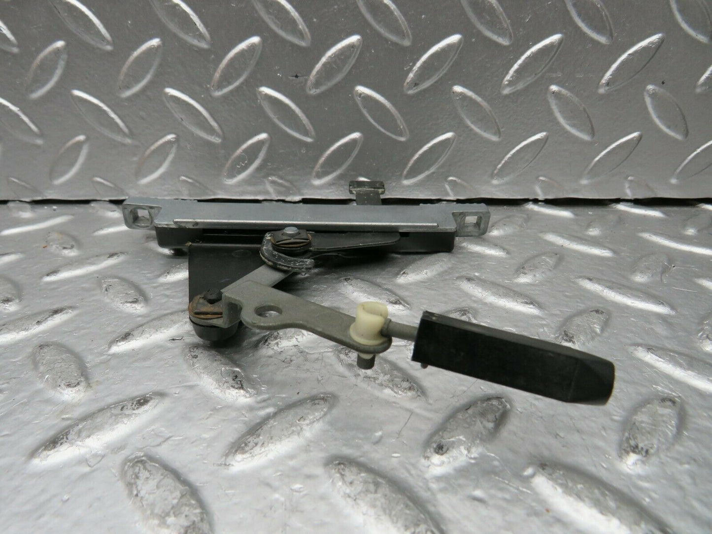 22972 Mercedes-Benz C123 230CE Coupe Heater Control Switch 1238300085
