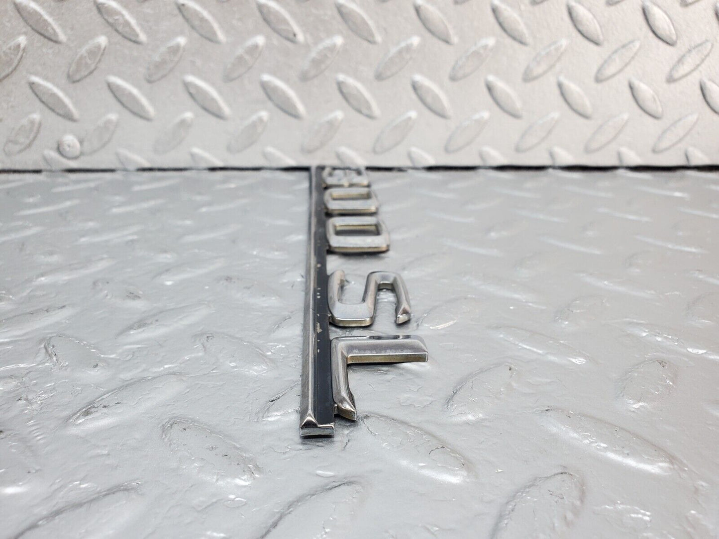 45229 Mercedes-Benz R129 300SL Coupe Trunk Badge Emblem