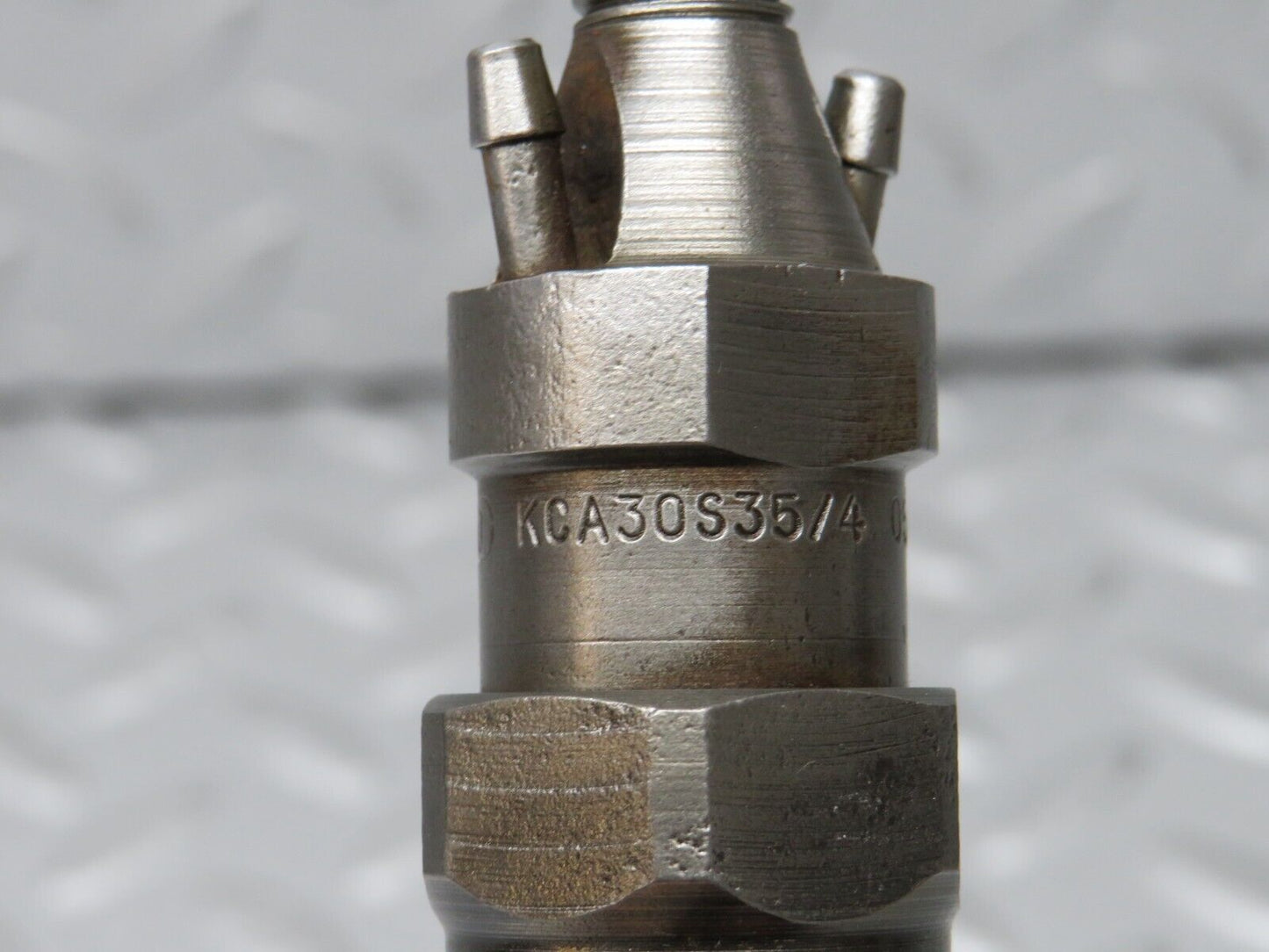 35893 Mercedes-Benz 240D OM616.912 Diesel Fuel Injector Bosch KCA30S35/4