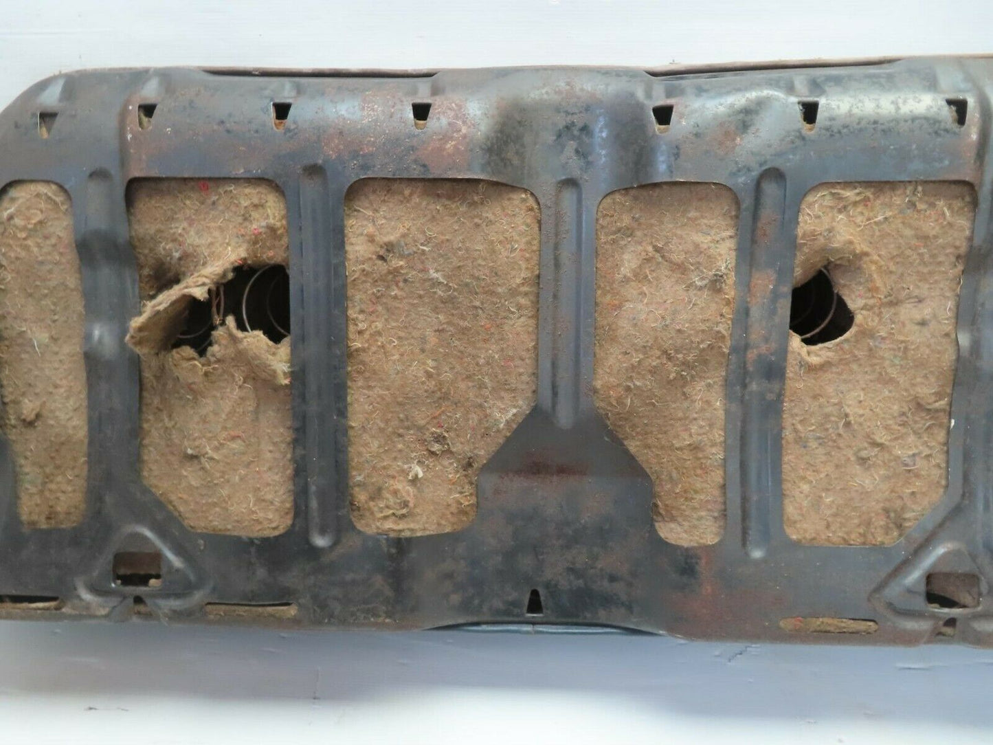 10669 Mercedes-Benz W116 Rear Seat Bottom