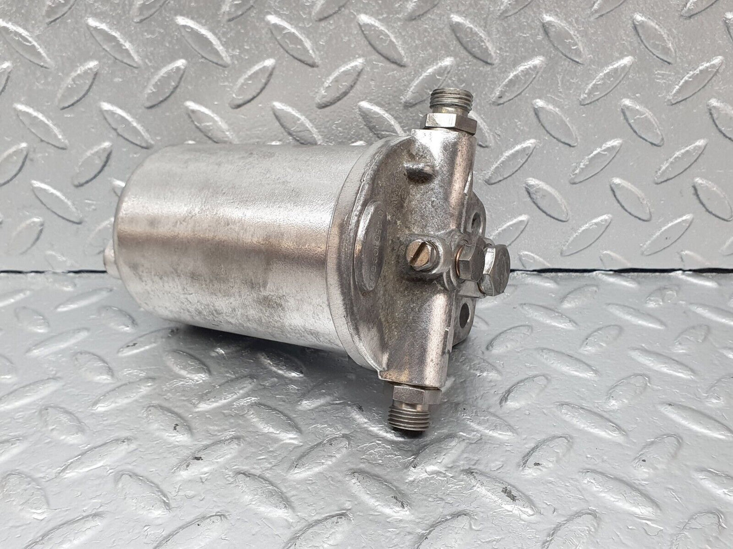 43343 Mercedes-Benz W108 280SE Fuel Filter Housing 0450108003