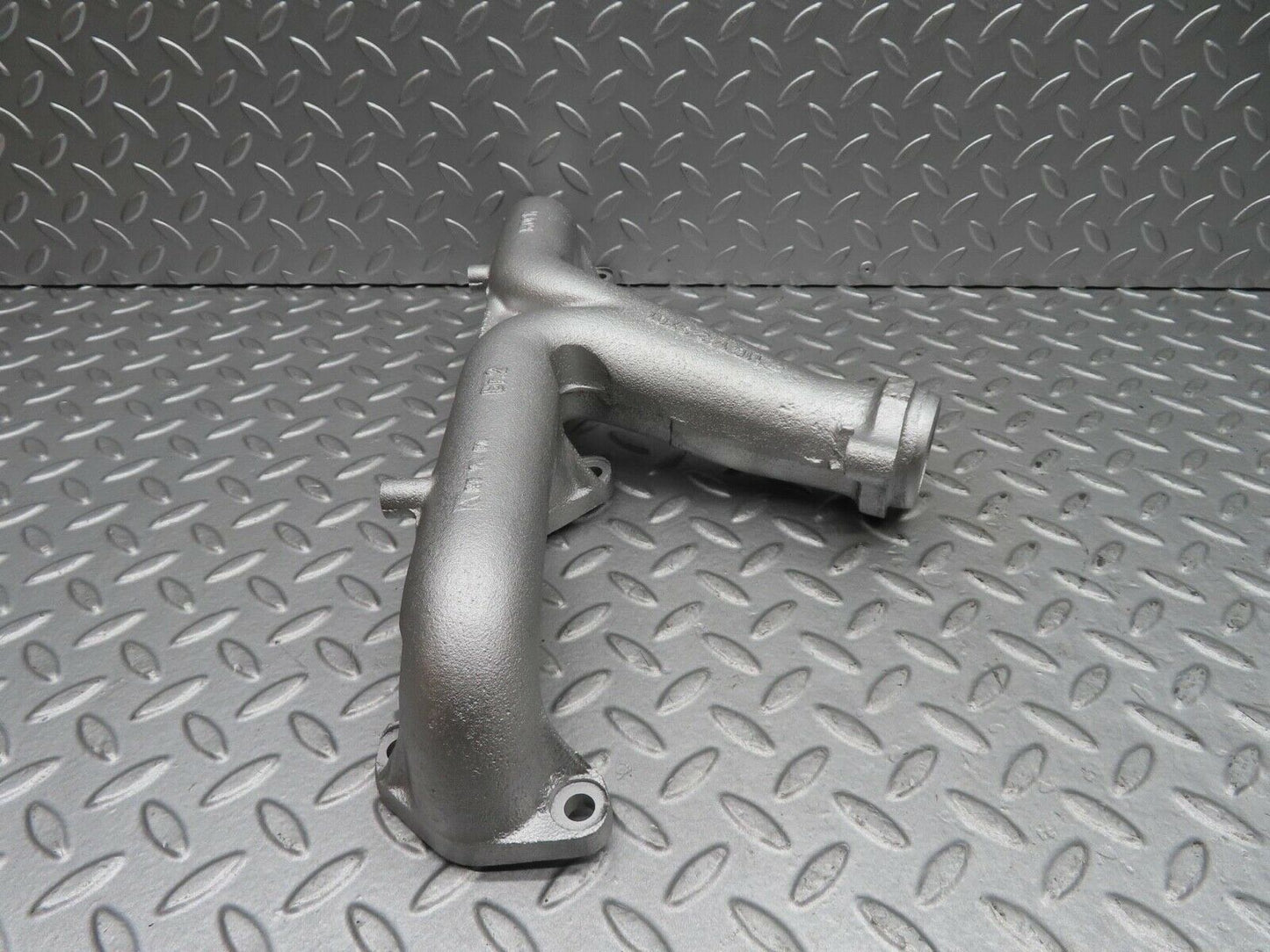 14423 Mercedes-Benz W116 350SE Exhaust Manifold Right 1161423701