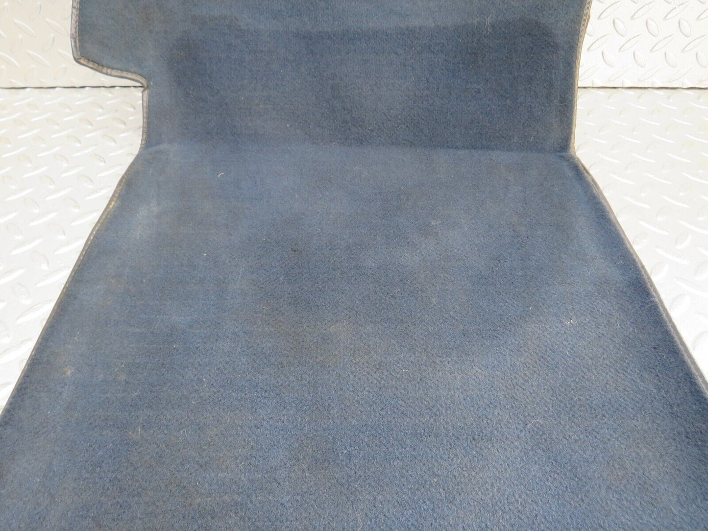 37598 Mercedes-Benz W109 300SEL Front Left Floor Carpet Mat