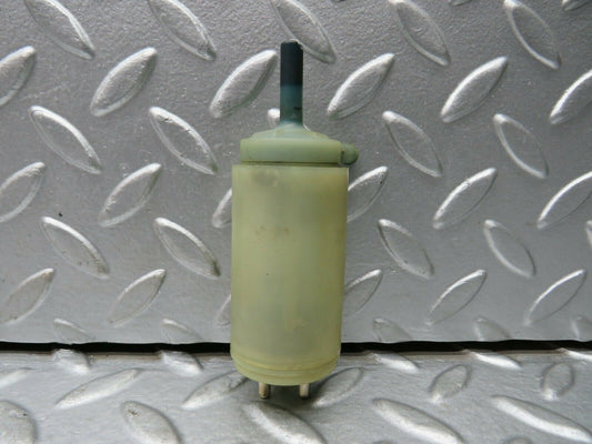 22143 Mercedes-Benz S123 280TE Wagon Windscreen Washer Pump