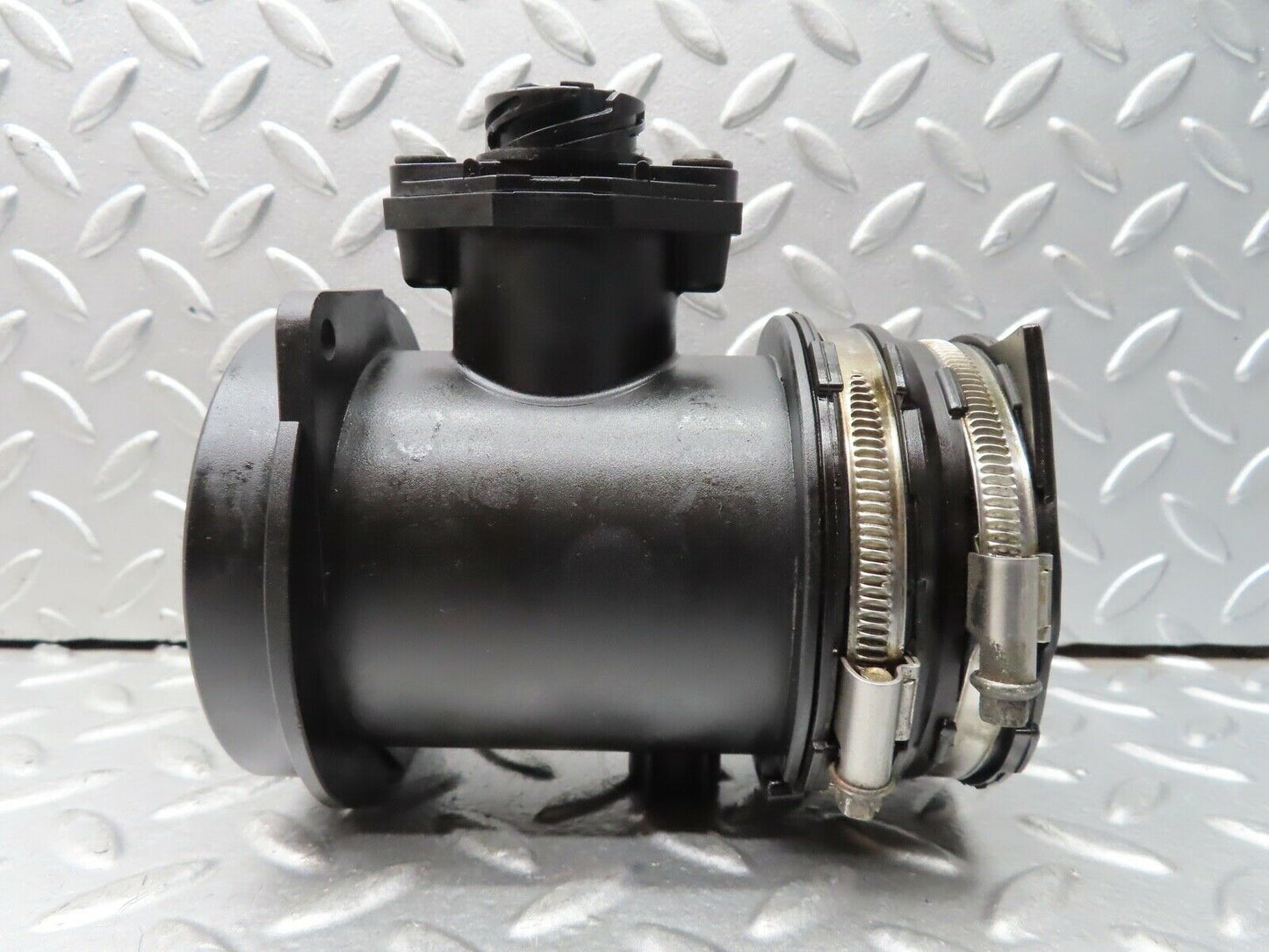 19556 Mercedes-Benz C140 CL420 Coupe Mass Air Flow Meter 0000940748