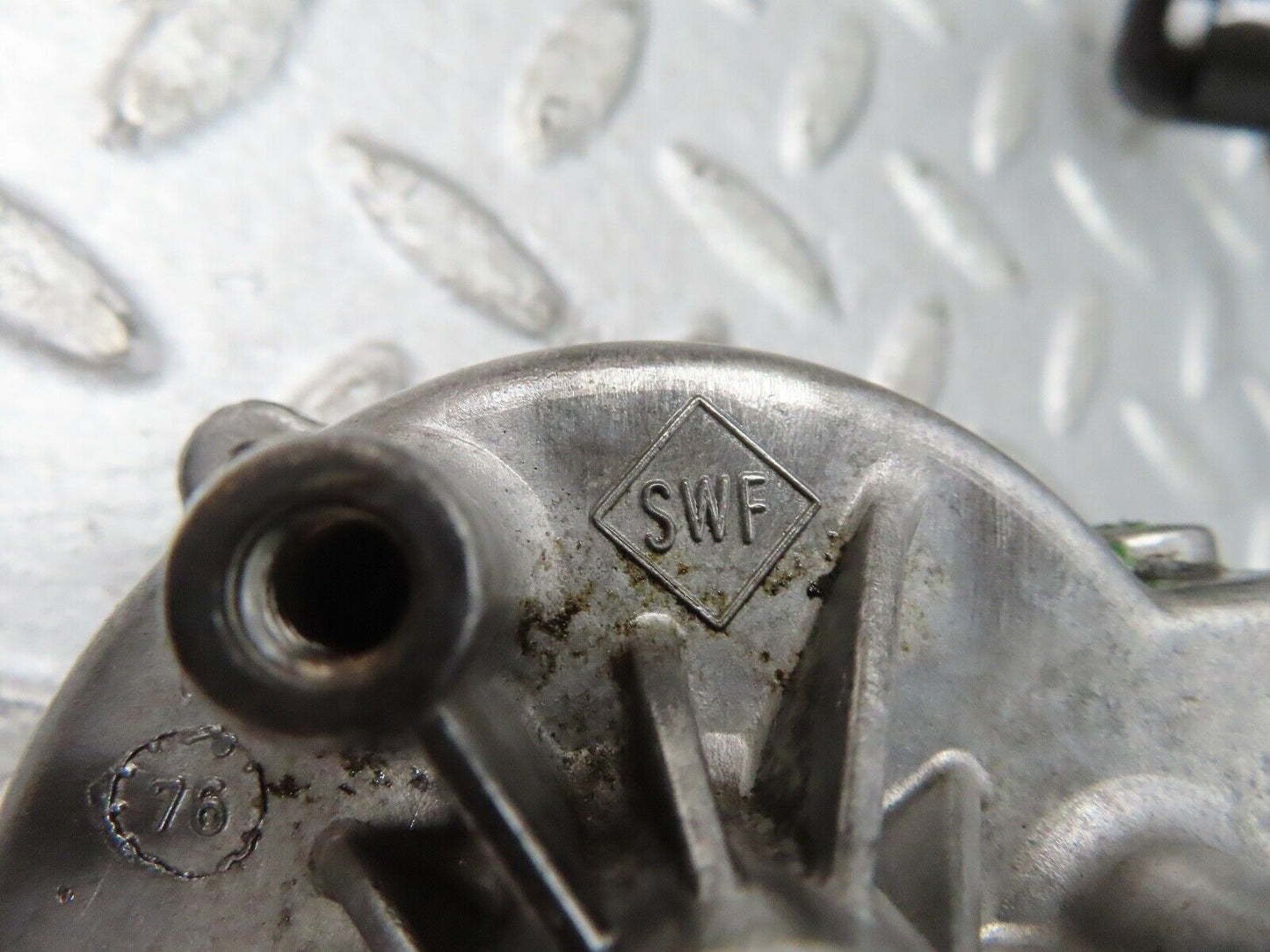 19118 Mercedes-Benz W123 300D Wiper Motor