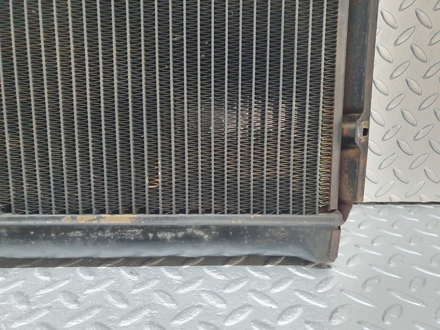 43317 Mercedes-Benz W108 280SE Engine Coolant Radiator Behr 1085000803