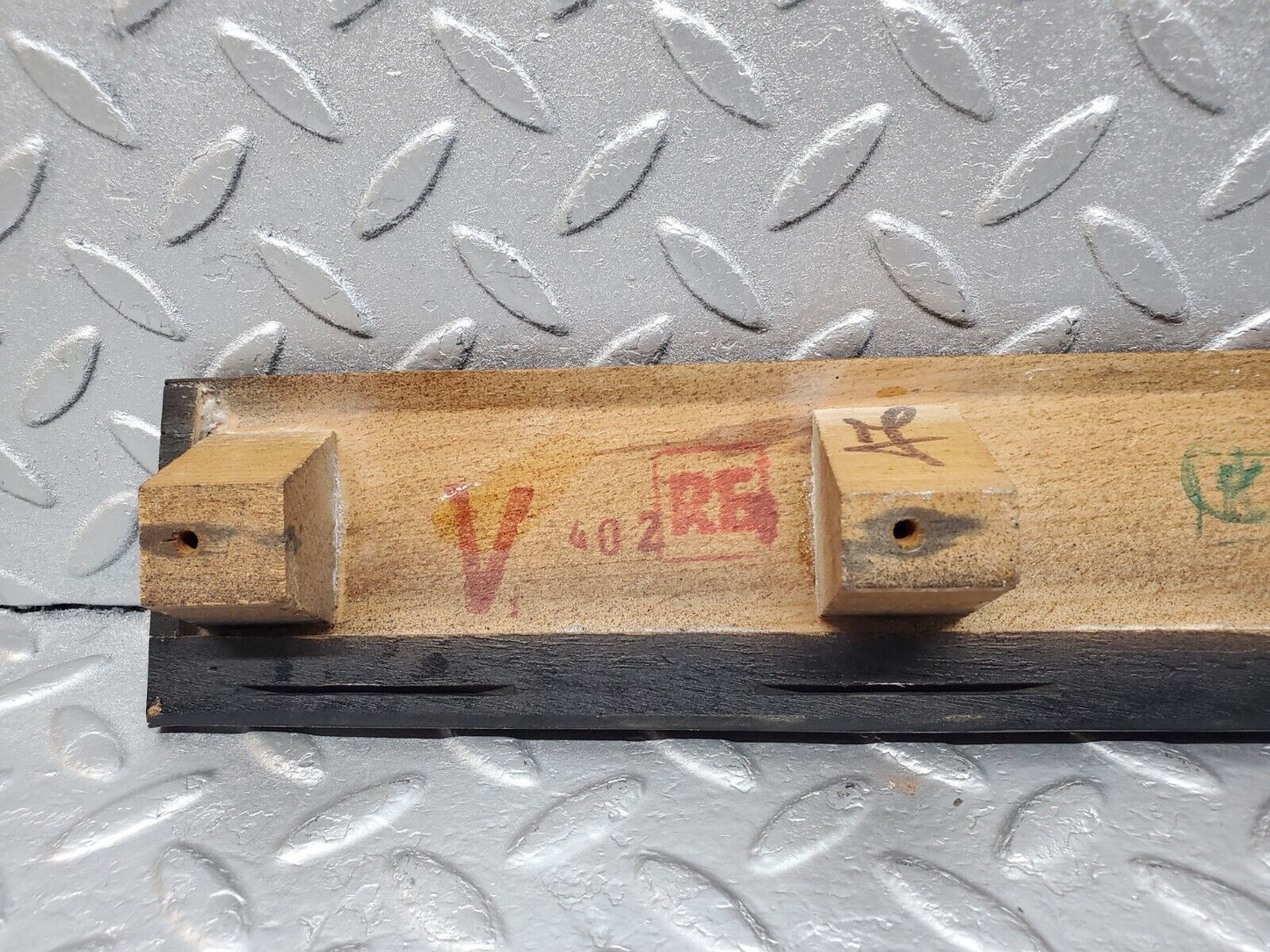 45985 Mercedes-Benz W126 420SE Glove Box Door Wood Trim