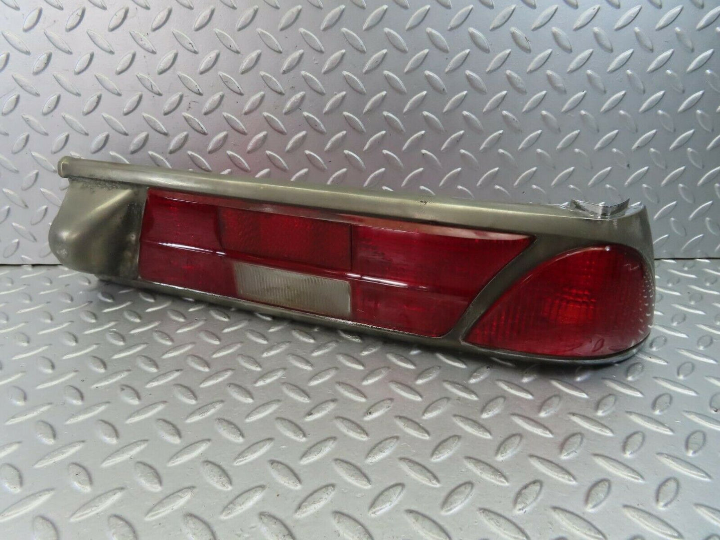9170 Mercedes-Benz W111 Right Tail Light Lens