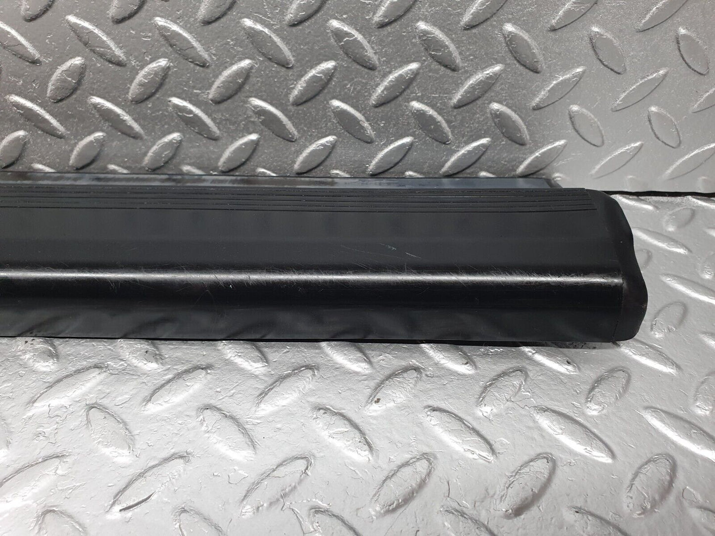 41776 Mercedes-Benz W202 C200 Front Left Door Sill Trim 2026800735