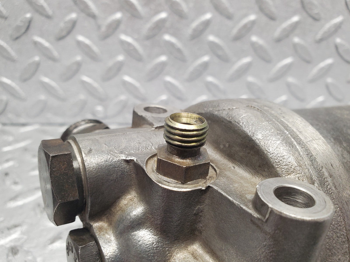 W112 oil filter housing used OEM
