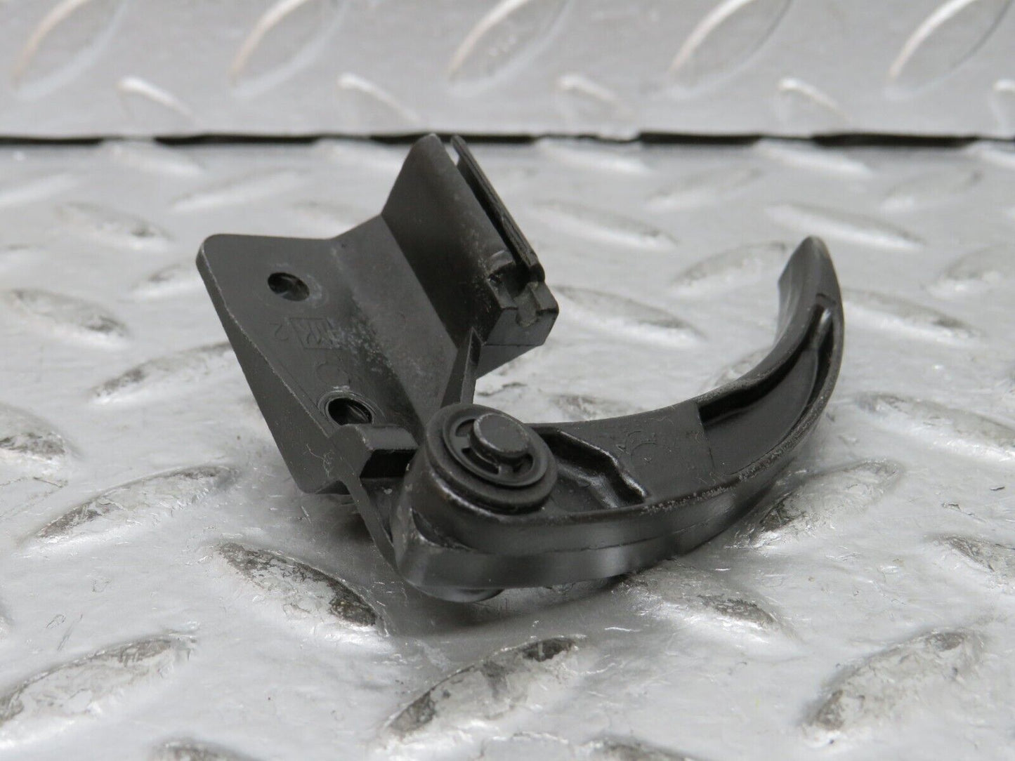 27255 Mercedes-Benz W123 280E Hood Opener Bonnet Opener Release