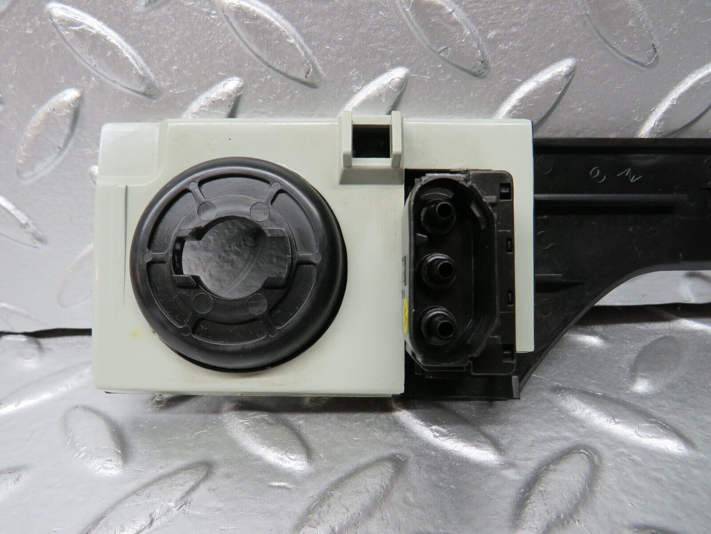 31245 Mercedes-Benz S124 220TE Wagon Headlight Switch Surround 1248000473