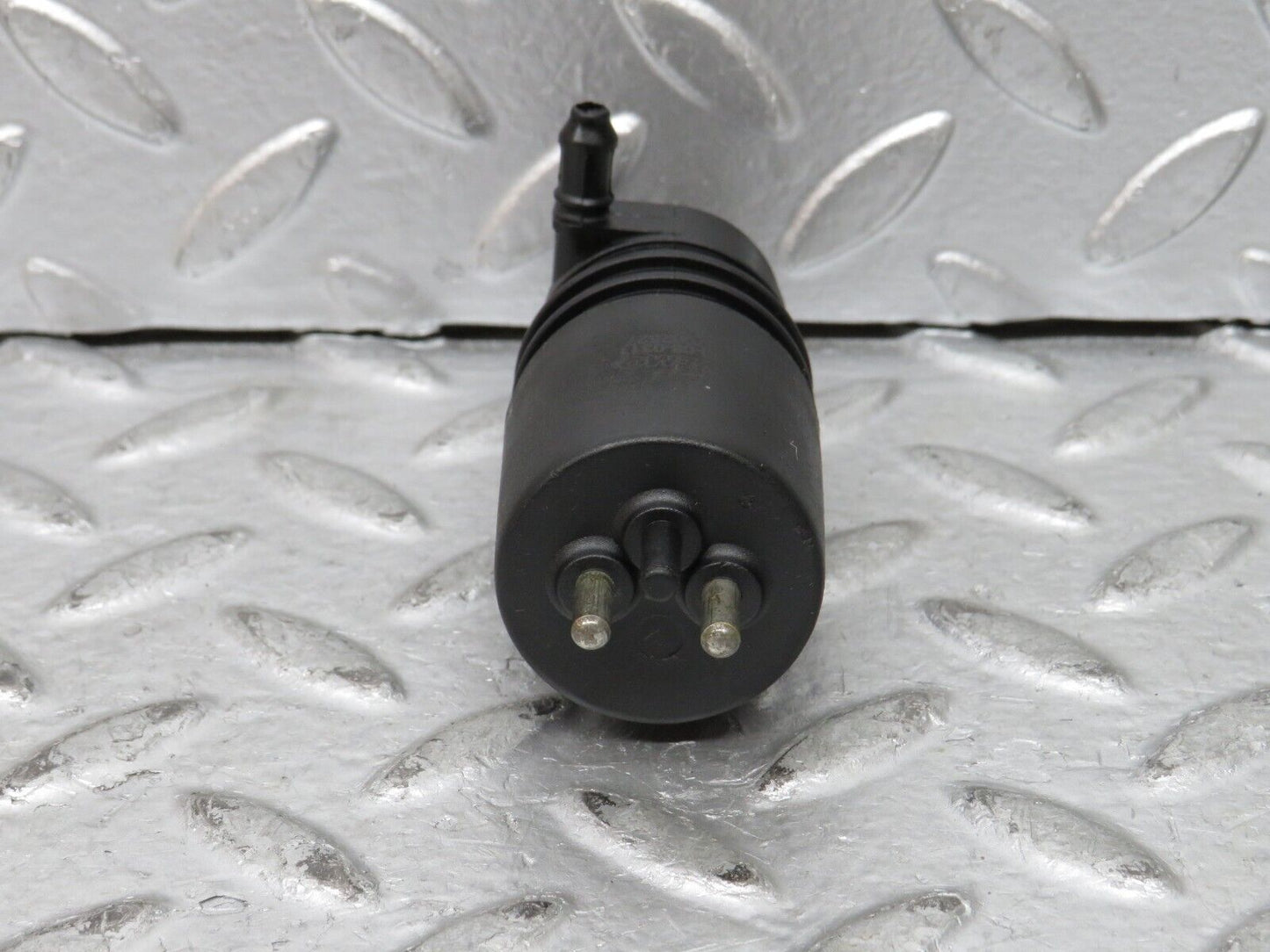 27612 Mercedes-Benz S124 300TE Wagon Windscreen Washer Pump