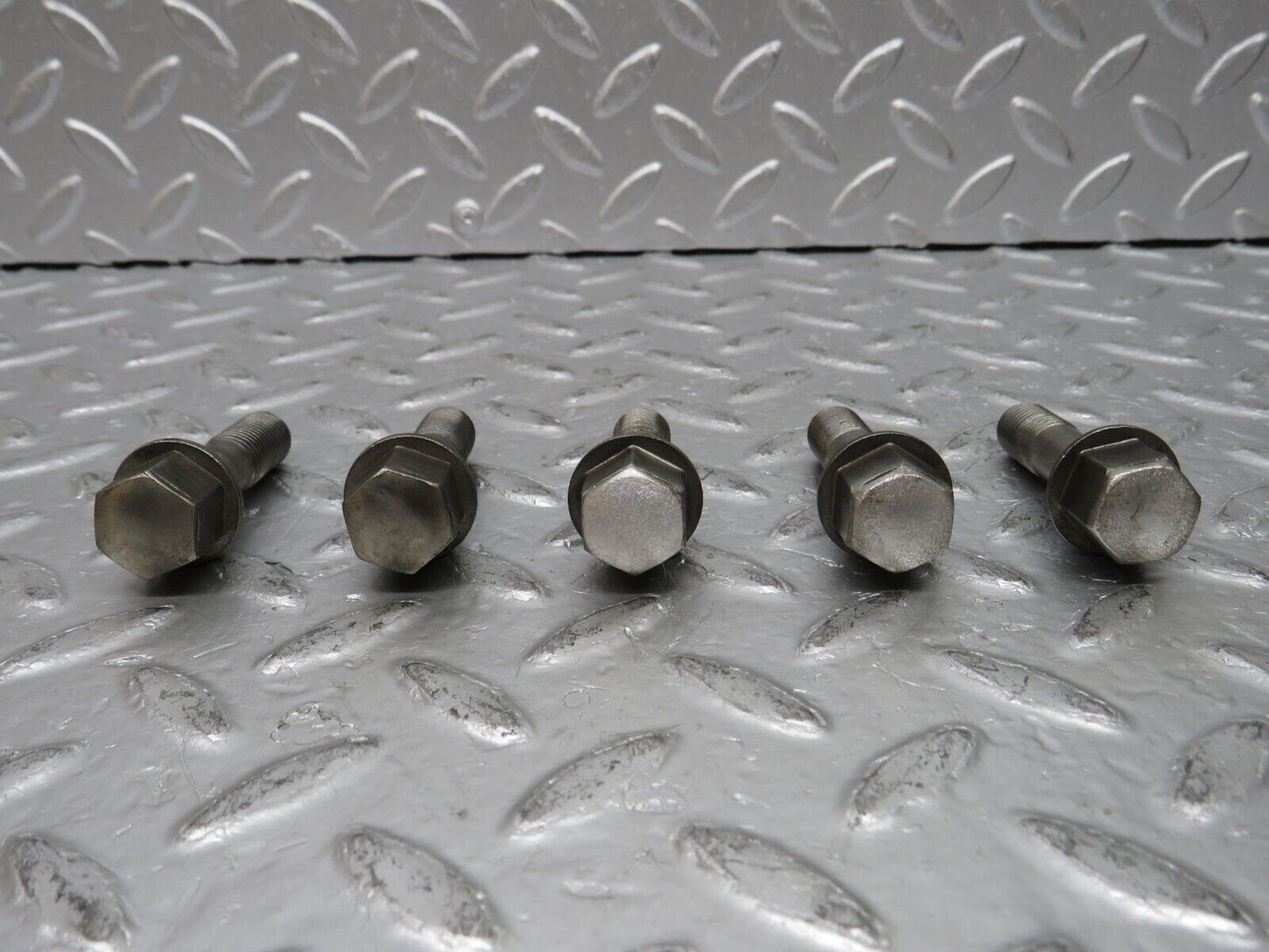 32638 Mercedes-Benz 5x Alloy Wheel Lug Bolt M12x1.5