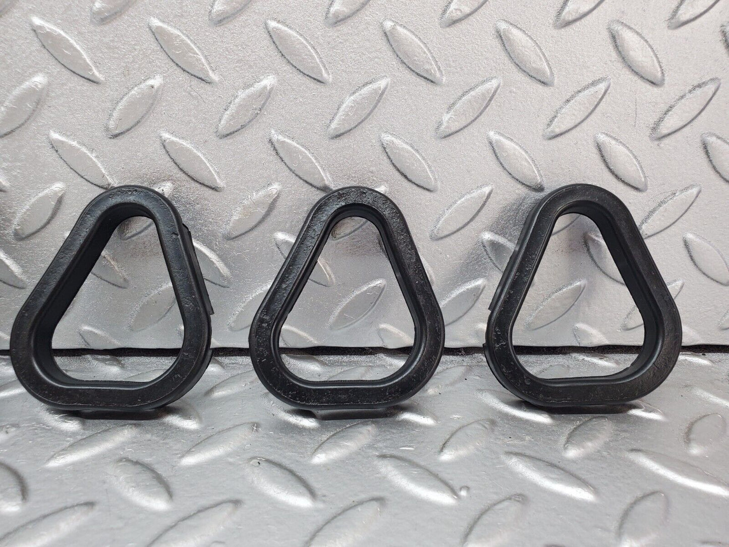 44435 Mercedes-Benz W123 280E Valve Cover Gasket Set