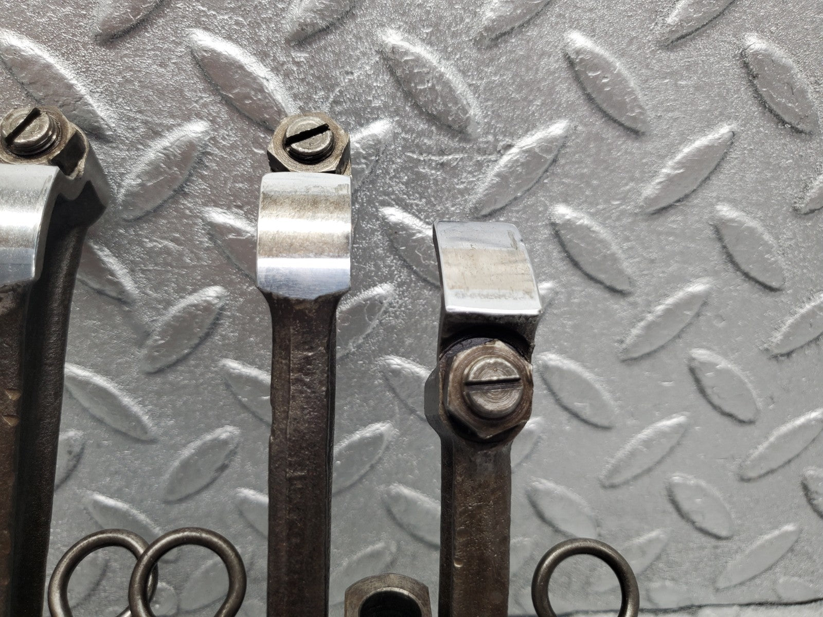 W112 rocker arm support with arm and shaft used OEM
