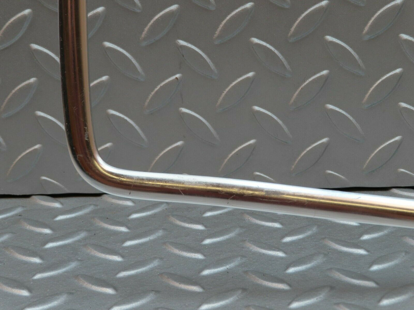 4027 Mercedes-Benz S123 200T Wagon Rear Windscreen Chrome Moulding Trim