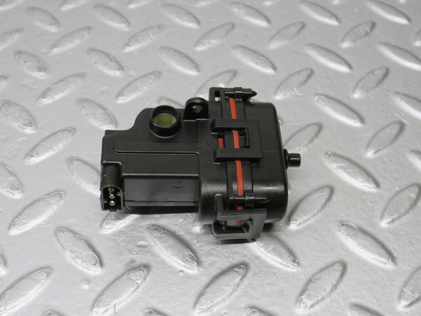 38597 Mercedes-Benz R129 280SL Coupe Heater Box Vacuum Actuator