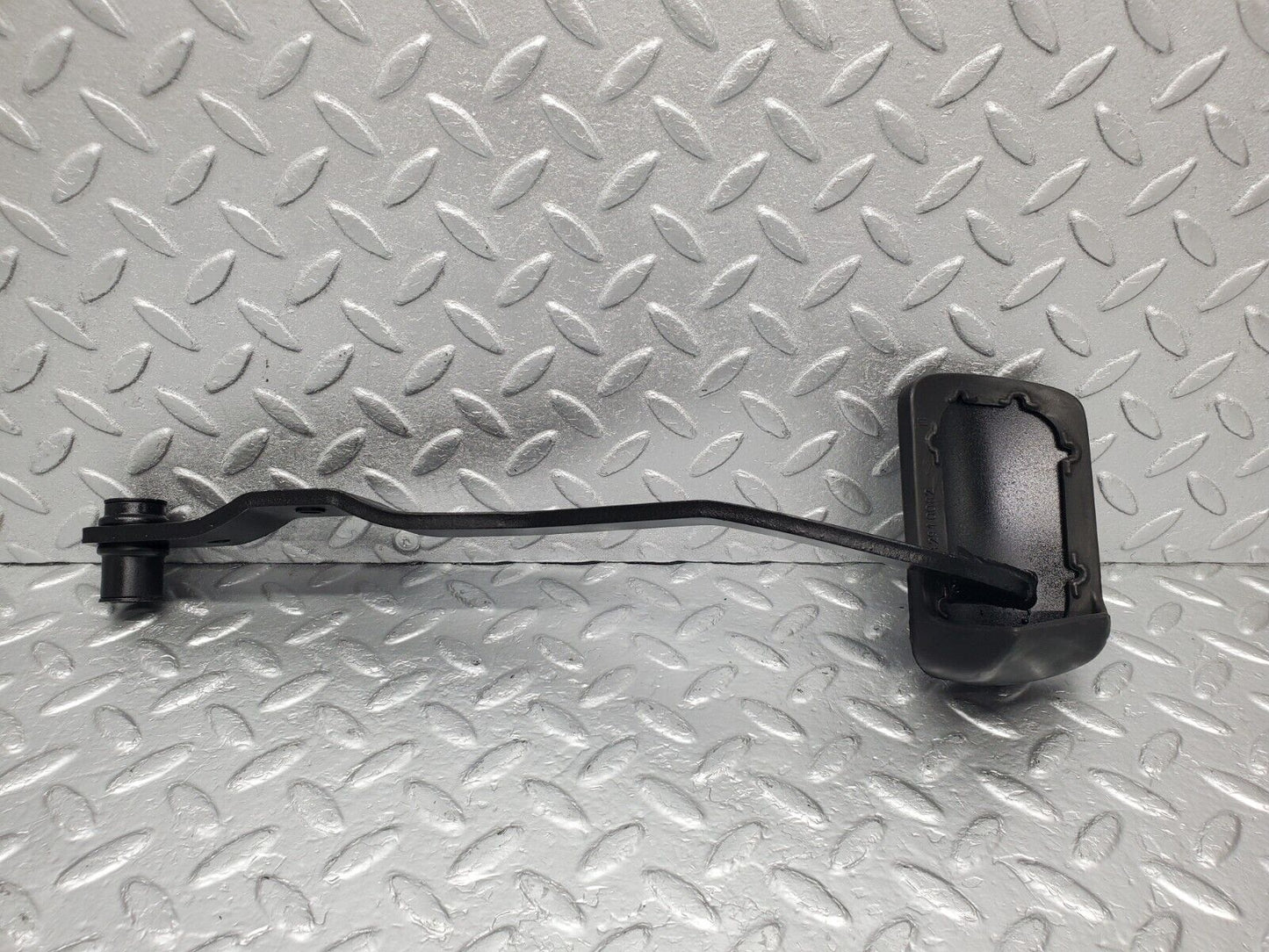 46563 Mercedes-Benz C123 280CE Coupe Brake Pedal With Rubber 1232910082